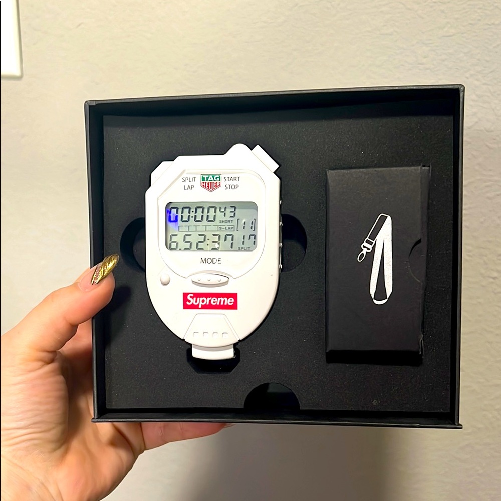 🔥Limited Edition Tag Heuer X Supreme Collaboration Stopwatch⏱️